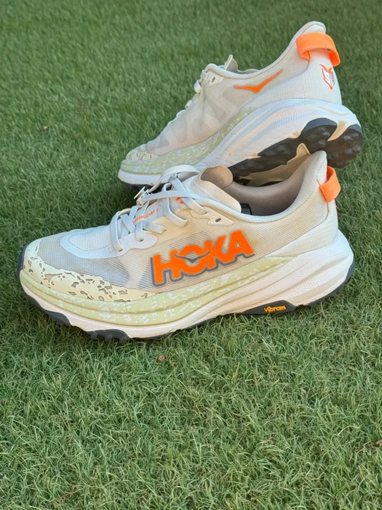 Hoka Speedgoat 6 bike d'occasion — image 2 sur 12
