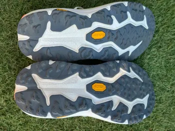 Hoka Speedgoat 6 bike d'occasion — image 10 sur 12