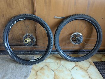 Used damil EX3 Wheelset with J Hub Wheels
