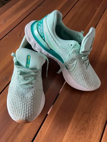 Used Nike React Infinity Run Flyknit Running Shoes