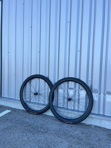 Gebrauchtes Bontrager Aeolus Pro 37 bike — Bild 2 von 5