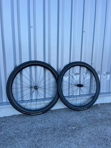 Bontrager Aeolus Pro 37 Wheels d'occasion