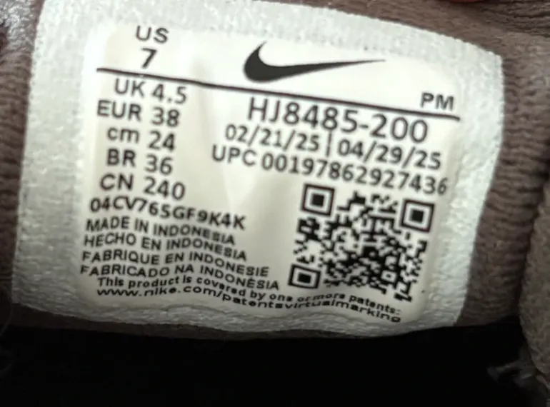 Used Nike Damen Schuhe bike — image 4 of 4