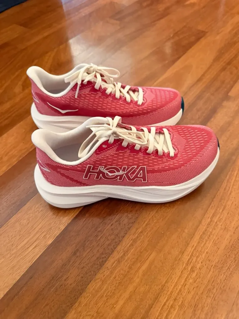 Used Hoka Mach 7 bike — image 2 of 4