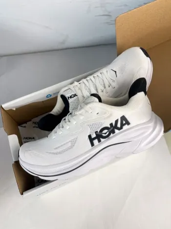 Used Hoka Clifton 10 Running Shoes
