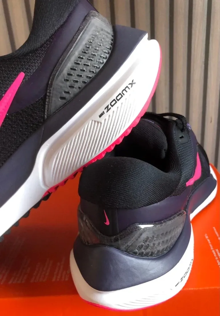 Brugt Nike Air Zoom Vomero 16 bike — billede 5 af 10