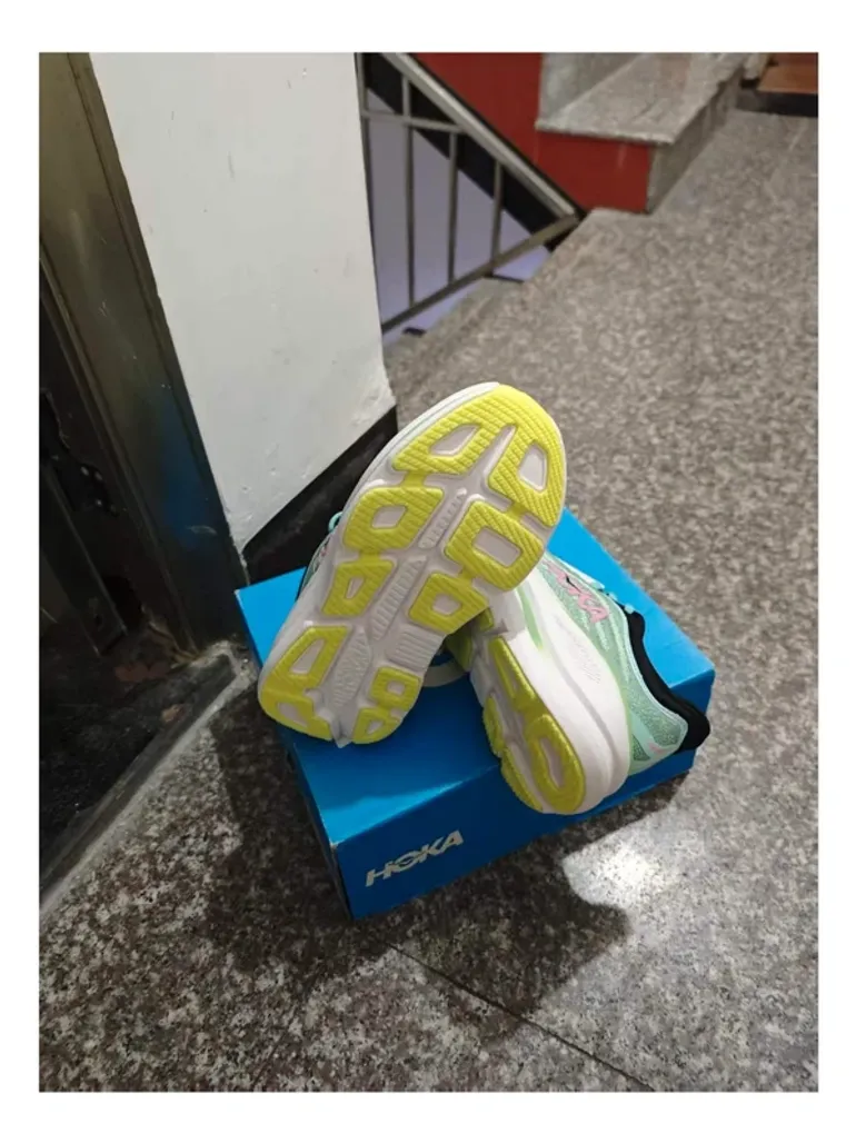Used Hoka Bondi 9 bike — image 5 of 6