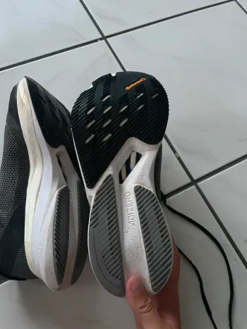 Tweedehands Adidas Adizero Boston 12 bike — afbeelding 3 van 5