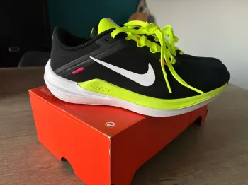 Gebrauchtes Nike Air Winflo 10 XCC Running Shoes