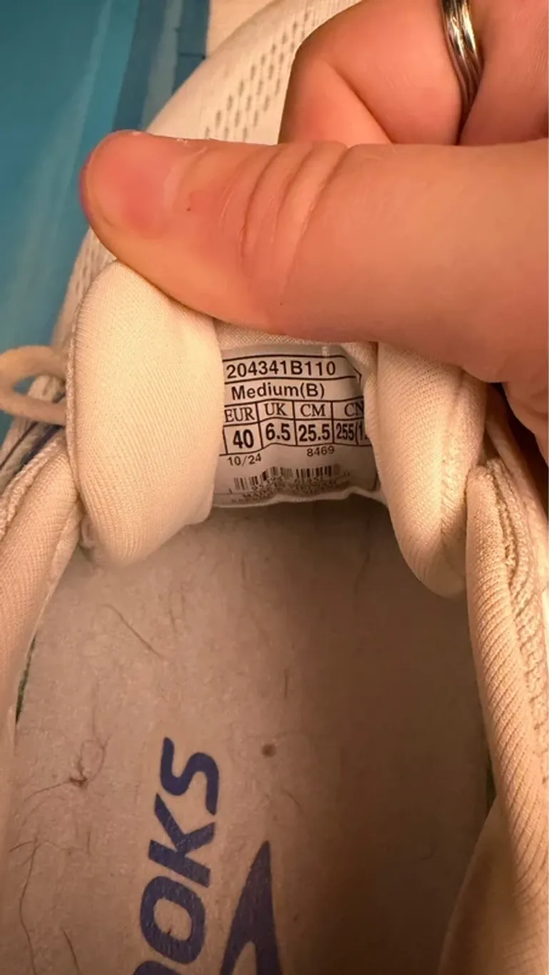Used Brooks Glycerin 22 bike — image 4 of 4