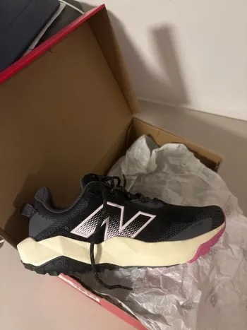 New Balance Dynasoft Nitrel v6 Running Shoes d'occasion