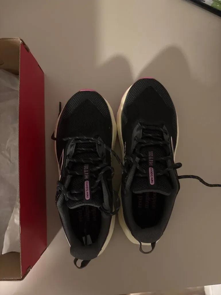Tweedehands New Balance Dynasoft Nitrel v6 bike — afbeelding 8 van 9