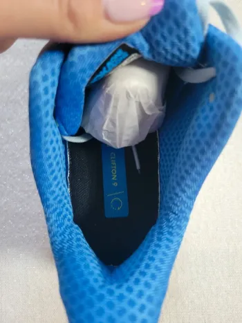 Used Hoka Clifton 9 bike — image 5 of 6