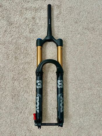 Używany Fox 38 Factory Kashima Grip 2 2022 Fork