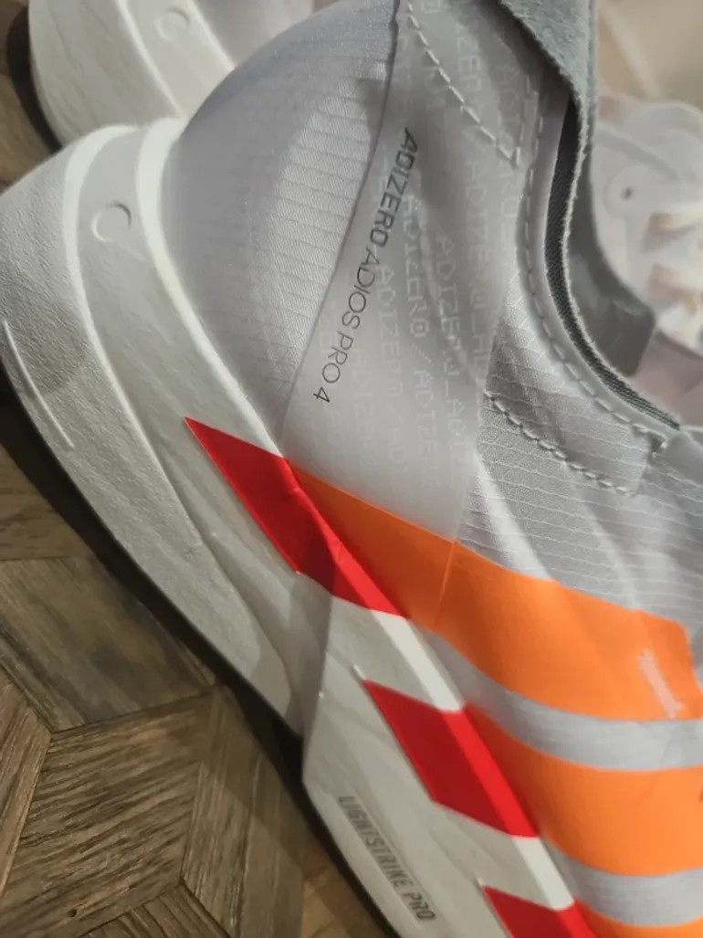 Used Pro Adizero Adios 4 bike — image 4 of 6