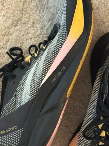 Used Adidas Adizero Boston 12 bike — image 11 of 11