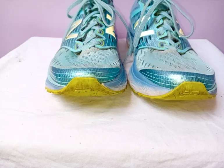 Used New Balance Running Shoes bike — image 4 of 6