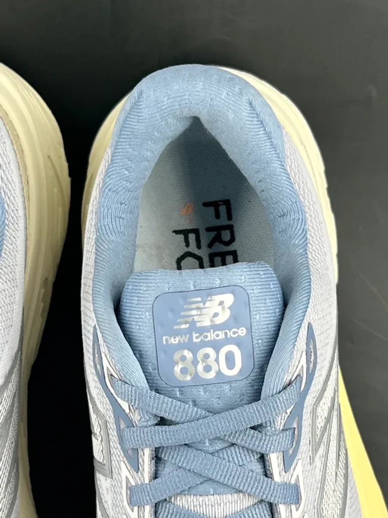 Used New Balance Fresh Foam X 880 v15 bike — image 15 of 15