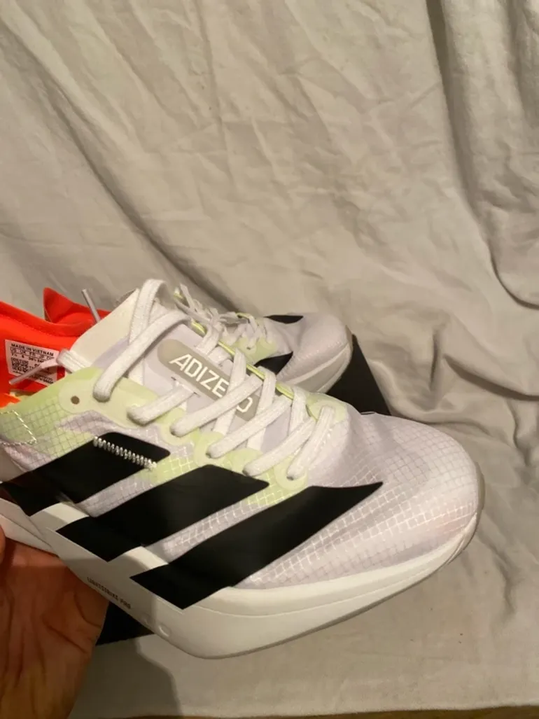 Used Adidas Adizero Adios Pro 4 bike — image 3 of 8
