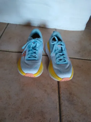 Used Hoka Bondi 8 bike — image 6 of 7