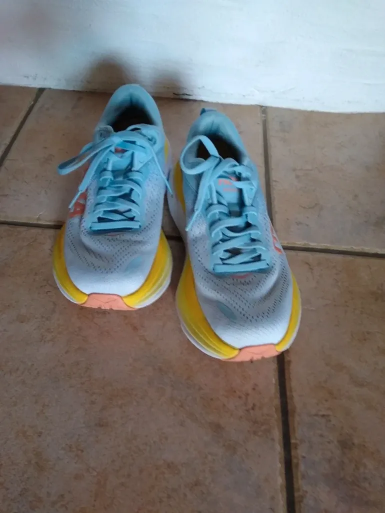 Used Hoka Bondi 8 bike — image 4 of 7