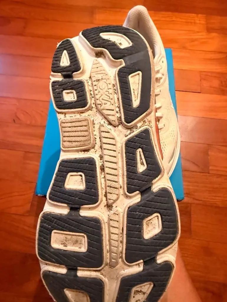 Hoka Bondi 9 bike d'occasion — image 4 sur 12
