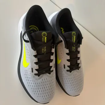 Used Nike Winflo 10 bike — image 2 of 6