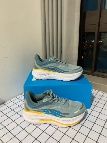 Used Hoka Bondi 9 Running Shoes