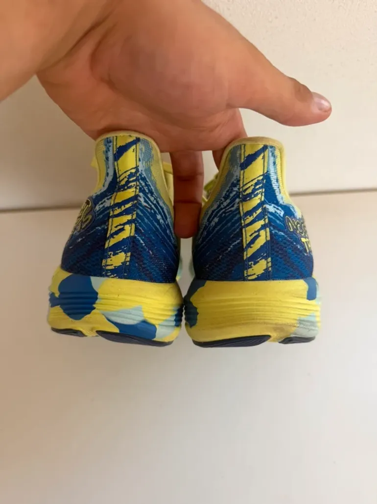 Used Asics Sneakers bike — image 4 of 5