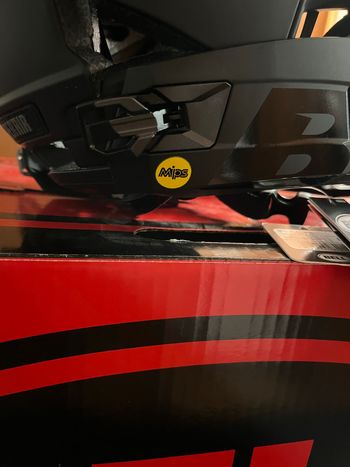 Gebrauchtes Bell Super Air R Mips bike — Bild 3 von 13