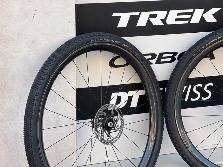 Used Campagnolo Levanto Wheels bike — image 2 of 12