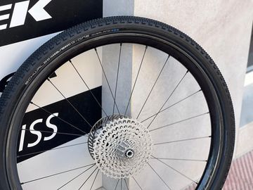 Used Campagnolo Levanto Wheels bike — image 6 of 12
