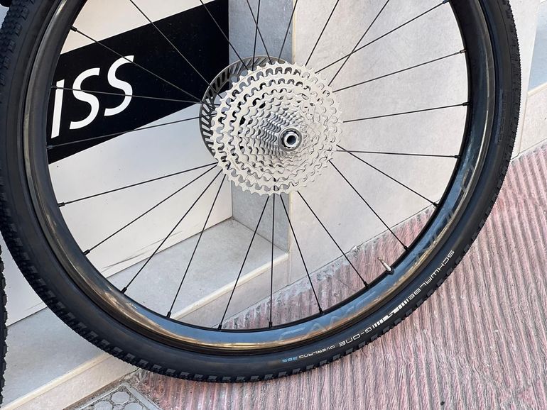 Used Campagnolo Levanto Wheels bike — image 5 of 12