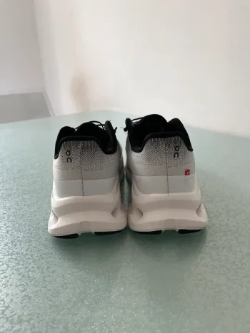 Použité On Running shoes bike — obrázek 5 z 5