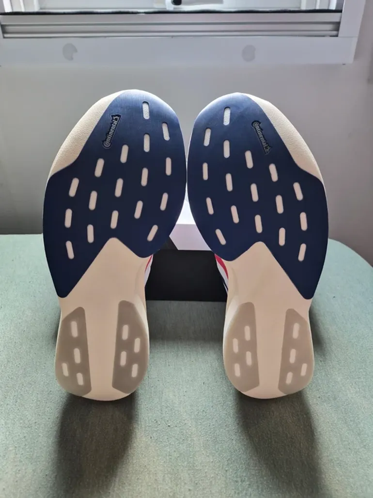 Used Adidas adizero evo sl woven bike — image 5 of 11