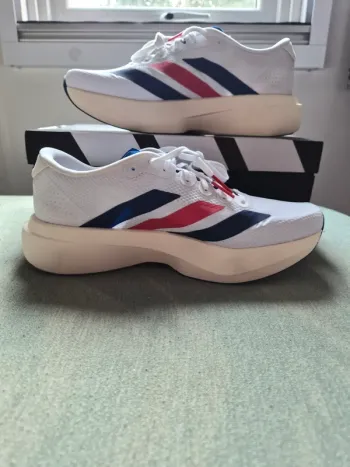Used Adidas adizero evo sl woven bike — image 2 of 11