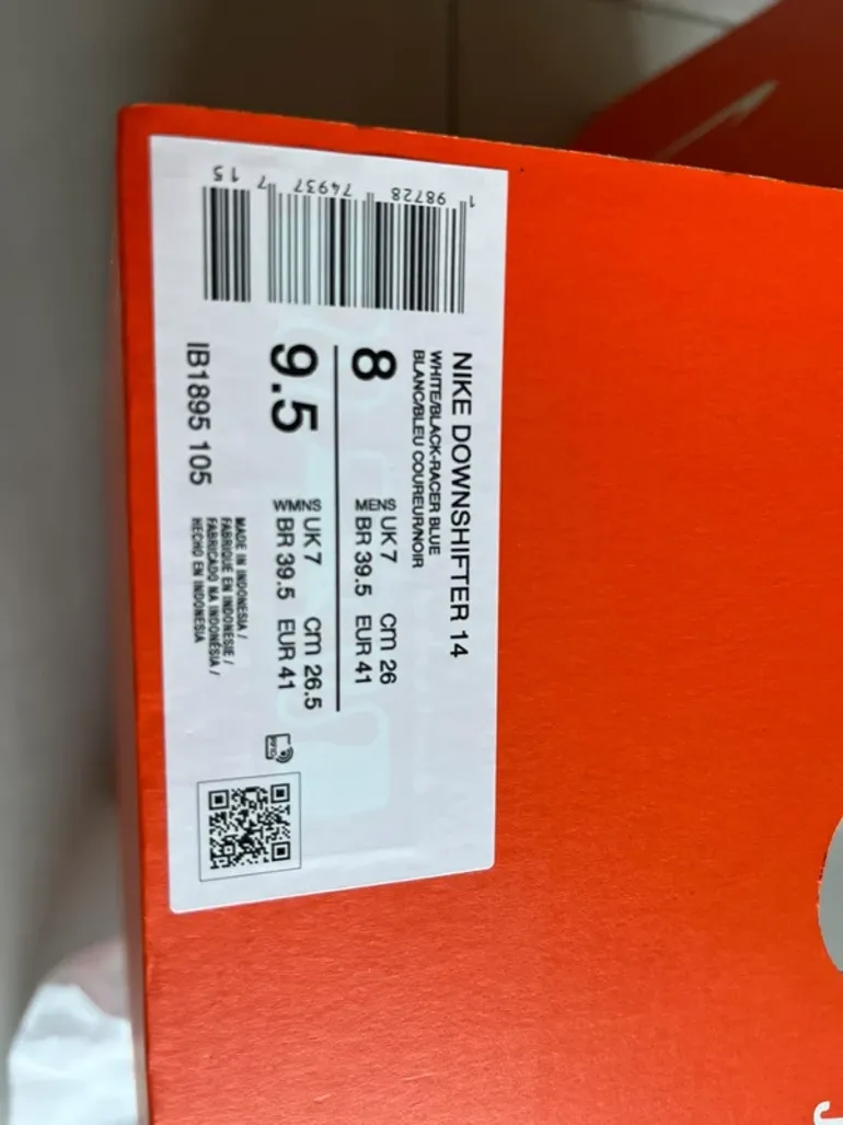 Used Nike Running Shoes bike — image 5 of 5