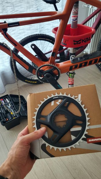 Sram Chain Ring Road 42T Direct Mount X-Sync (Red/Force E1) 2026 bike usato — immagine 6 di 7