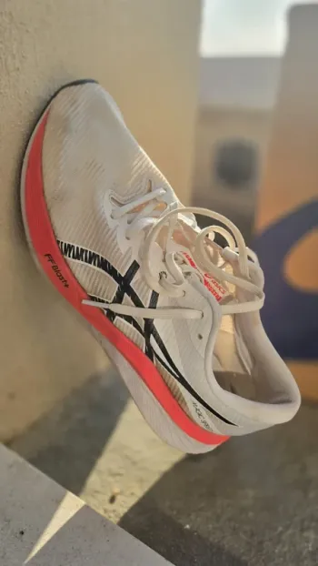 Used Asics Magicspeed 3 bike — image 2 of 3