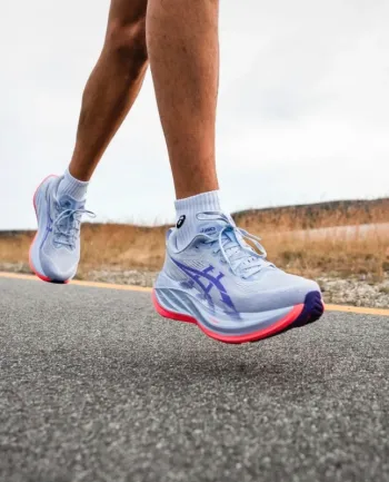 Tweedehands Asics Superblast Running Shoes