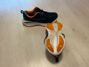 Used Orange GEL-Cumulus 25 bike — image 3 of 4