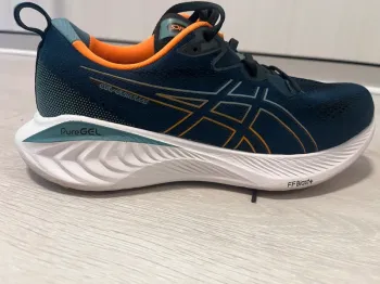 Used Orange GEL-Cumulus 25 Running Shoes