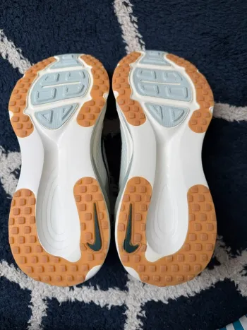 Použité Nike Vomero 18 bike — obrázek 5 z 6