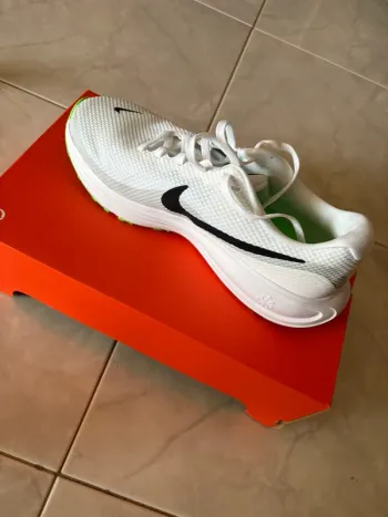 Käytetty Nike Revolution 8 bike — kuva 2 / 9