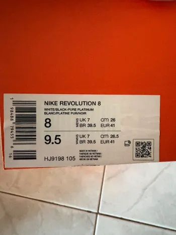 Käytetty Nike Revolution 8 bike — kuva 9 / 9