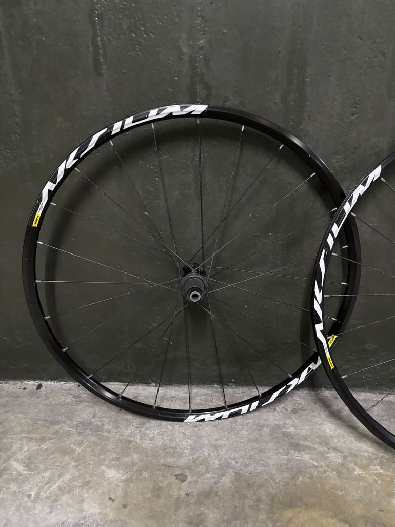 Brugt Mavic Aksium Wheelset 2020 bike — billede 3 af 4