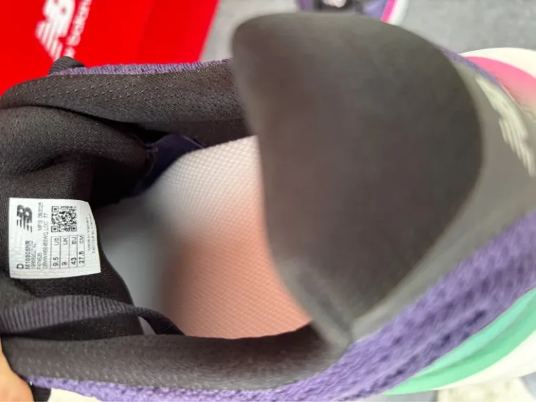 Used New Balance 1080 V15 bike — image 9 of 10