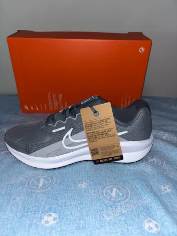 Gebrauchtes Nike Downshifter 13 bike — Bild 2 von 10