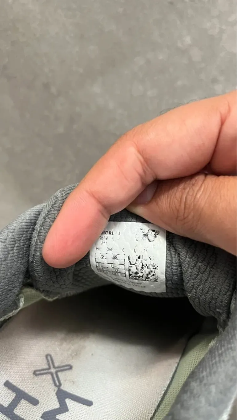 Used New Balance Fresh Foam X More V5 bike — image 6 of 9