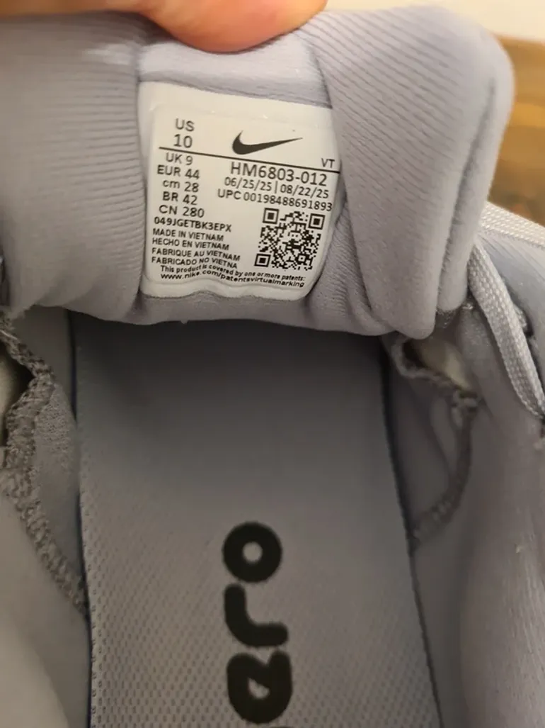 Used Nike Vomero 18 bike — image 6 of 15